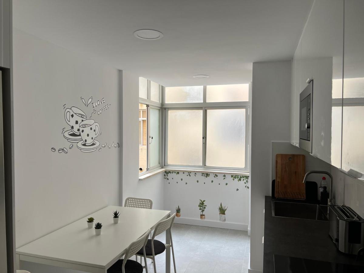3-Bedroom + Crib - Perfect For The Family Estepona Exterior foto